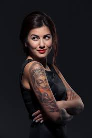 Epilation Par Laser Et Tatouage Une Relation Amour Haine Article