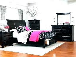 Modern & royal blend of gold accent bedroom design. Pink Black Bedroom Gold White Room Large Size House N Decor