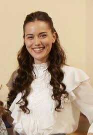 Fahriye Evcen Burak Ozcivit Calikusu Guzellik Unluler Kadin
