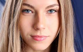 Maybe you would like to learn more about one of these? 480x800px Free Download Hd Wallpaper Look Face Model Krystal Boyd Wallpaper Flare