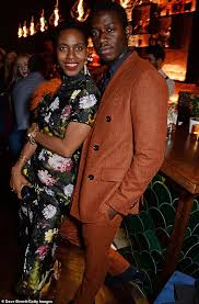 Damson talks about his new show 'snowfall' and reveals how he learned how to speak with an american accent from his 'dialect. Matthew Mcconaughey Cosies Up To His Stunning Wife Camilla Alves Daily Mail Online