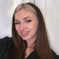 Haley Simkins's Instagram, Twitter & Facebook