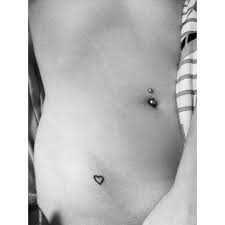 The area allows people to get really creative with their tattoos, and maybe choose a piece that wraps around their torso.and just imagine how much better that bathing suit game will. Cutelittletattoos Pelvic Tattoos Tiny Heart Tattoos Hip Tattoos Women