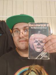 Does anyone have this one??? Do you guys like it and is it worth it? Thank  you👻