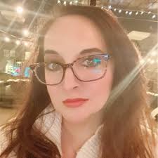 Welcome to the BIP Lab team, Sarah Mogan! Sarah brings to the lab expertise  building family engagement programming and managing outreach in the museum  and ed tech sectors. She will be leading