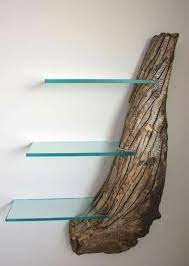 regal selber bauen wandregal aus holzstuck und glas diy kreative idee wandgestaltung egimli ahsap odun ahsap ev dekorasyonu