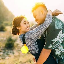 Cả hai hẹn hò rồi kết hôm vào năm 2017. Vinh Rau Viáº¿t Tam ThÆ° He Lá»™ Thá»i Ä'iá»ƒm Ly Hon Báº¥t Ngá» Vá»›i LÆ°Æ¡ng Minh Trang Thai Ä'á»™ Cá»§a Bá»' Máº¹ 2 Ben Con Gay Ngá»¡ Ngang HÆ¡n