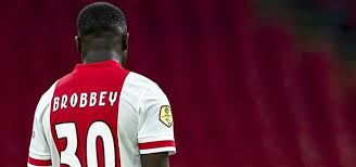 Latest on ajax amsterdam forward brian brobbey including news, stats, videos, highlights and more on espn. Ajax Supporters Gaan Los Over Brian Brobbey Bizar