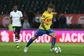 Estoril praia played against vitória sc in 2 matches this season. Vitoria Sc V Estoril Liga Nos J31 2014 15 Photos Playmakerstats Com