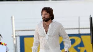 Bradley cooper lined up to play barry gibb in bee gees biopic. Kaum Wiederzuerkennen Das Ist Tatsachlich Bradley Cooper Promiflash De