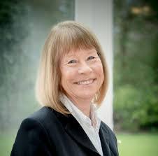 Irene Hays's Instagram, Twitter & Facebook