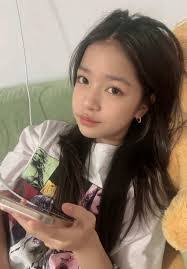 Scarlett Diaz's Instagram, Twitter & Facebook