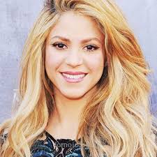 Enjoy The Pictures And Download The Music Iomoio Http Www Iomoio Co Uk Bonus Php Shakira Hair Long Bob Hairstyles Hair Styles