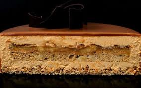 Banana Dulcey Entremet Entremet Cu Banane Si Ciocolata Recipe Yummy Food Dessert Entremet Dessert Recipes