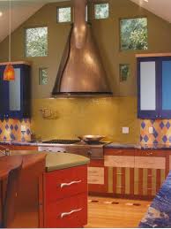 Twitpic was a website and app that allowed users to post pictures to the twitter microblogging service, which at the time of twitpic's creation could not be posted to twitter directly. Small Kitchen Makeovers Pictures Ideas Tips From Hgtv Hgtv