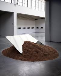 Dirt And Mirror Work By Robert Smithson At Dia Beacon W Some Judd Works In The Background Robertsmithson Ny Wor Robert Smithson Installation Art Land Art