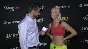 Na kanale lil masti pojawił się film fame mma chcą mi zabrać pas mistrzowski, w którym opowiada o relacji z federacją ze swojej perspektywy. Lil Masti Przed Walka Z Linkiewicz Lubie Zaskakiwac Ludzi Fame Mma 4 Youtube