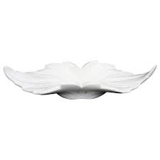 Die meistverkaufte smoothie bowl deutschlands. Extra Large White Ceramic Leaf Design Centerpiece Bowl Fruit Bowl For Sale At 1stdibs