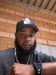 Enjoying my weekend 🍾🏈🥊 Football and Fight Night