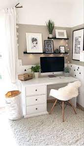 Pin By Lauren Walker On Apartment Inspo Cozy Room Decor Study Room Decor Aesthetic Room Decor
