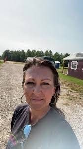 Misty Duff's Instagram, Twitter & Facebook