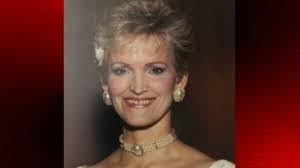 Lynn Russo's Instagram, Twitter & Facebook