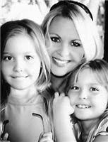 Tammy Parry's Instagram, Twitter & Facebook