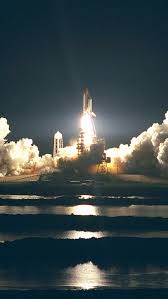 113 space shuttle hd wallpapers and background images. Nasa Space Shuttle Launch Take Off Iphone 5 Wallpaper Hd Free Download Iphonewalls