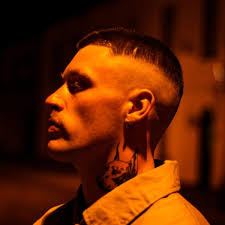 DJ Paris Hilton: Respected or Rejected?