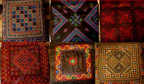 Aida 18, white 172w x 200h stitches size (s): Islamic Embroidery Wikipedia