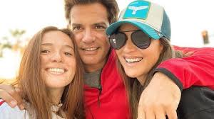 Maybe you would like to learn more about one of these? Hija De Angelica Castro Y Cristian De La Fuente Incursiona Por Primera Vez En Tv Tecache Cl