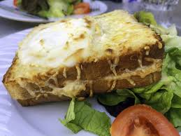 Croque Monsieur Rezept Fur Das Franzosische Sandwich Mit Viel Kase In 2020 Rezepte Lebensmittel Essen Croque Monsieur