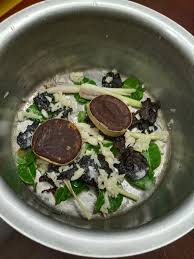 Cara lain membuat pakan ikan adalah dengan membuat sendiri pakan ikan selain pelet tetapi dengan kandungan yang sama. Resepi Ikan Rebus Cara Kelantan Versi Pula Dari Thailand Dari Dapur Kak Tie