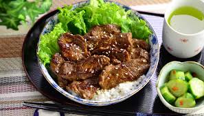 Set aside to marinate, stirring occasionally, for at least 10 minutes. Yakiniku Rice Sedang