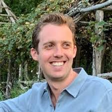 Eric Risley's Instagram, Twitter & Facebook