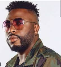 See who Dey call Ratels mumu, only you say no be private group, only you  still talk say make we guess the snitch in the group 😂 them they get  snitch for