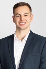 Financial Advisor in Bellevue, WA