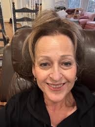 What a thing, to embrace one's self 💚 Wishing you well