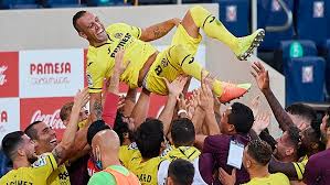 Fans wore villarreal strips outside the team's home la ceramica stadium, with many congregating in nearby bars to watch the match, which took. Santi Cazorla On Villarreal Vs Arsenal Uefa Europa League Uefa Com