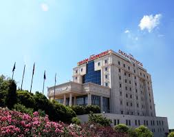 Muğla sıtkı koçman üniversitesi (eski adı: Istanbul Gelisim Universitesi A Blok Istanbul Gelisim Universitesi