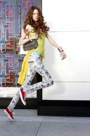 5 feet, 11 inches) and ann. Top Model Ann Ward Feet Shefalitayal