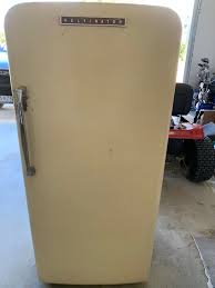 Image result for Bermuda Pink 1958 Kelvinator