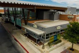 Prima la igualdad y oportunidad para todos, así como un ambiente de gran san marcos me cambió la vida, no sólo aprendí mi carrera, sino también tolerancia, respeto por los demás, a valorar las diferencias y. Food Hall At H E B Opens Aug 25 With Barbecue Tacos A Bar And Fried Chicken Restaurant From Top Chef Alum Community Impact