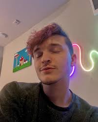 James Hero Whitesides (@jamesherowhitesides) • Instagram photos and videos