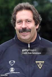 330 Kurt Healer Photos & High Res Pictures