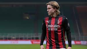 Jens petter hauge personal information full name jens petter hauge date of birth 12 october the only jens petter hauge i know of, is a norwegian soccer player from bodo, norway who is now being. Bundesliga News Hauge Wechsel Nach Frankfurt Vor Dem Abschluss