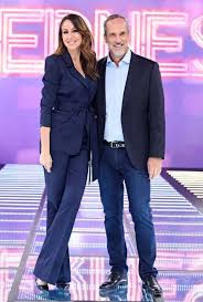 De viernes! - Telecinco - Ficha - Programas de televisión