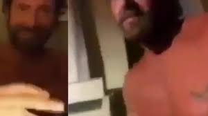 Здесь вы можете посмотреть видео онлайн и скачать бесплатно gabriel soto film el video gabriel soto le anda haciendo competencia a zague tremendos atribut0s te contamos todo. El Video Intimo De Gabriel Soto Un Nuevo Escandalo Del Actor Mexicano Infobae