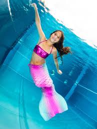 Ein wirklich süßes design mit vielen meerjungfrau tipps! Geburtstage Bubble Swim Meerjungfrauen Schwimmschule Schweiz