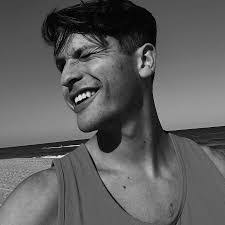 Justin Micheletti's Instagram, Twitter & Facebook